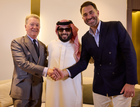 Turki Alalshikh, Eddie Hearn et Frank Warren, annonce un gros évènement de boxe !